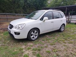 Weiß Gebraucht 2009 Kia Carens Van / Kleinbus | 4.900 € (Guter Preis)