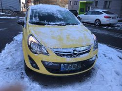 Gelb Gebraucht 2015 Opel Corsa Selection Limousine | 3.500 € (Fairer Preis)