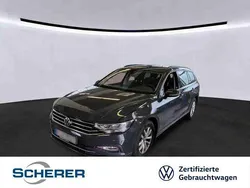 Grau Gebraucht 2021 VW Passat Business Kombi | 22.980 € (Fairer Preis)