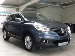 Grau Gebraucht 2017 Renault Kadjar XMOD SUV | 11.790 € (Fairer Preis)