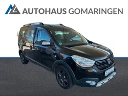 Schwarz Gebraucht 2017 Dacia Dokker Celebration Van | 11.999 € (Fairer Preis)