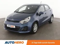 Blau Gebraucht 2016 Kia Rio DREAM-TEAM Edition Kleinwagen | 9.470 € (Etwas zu teuer)