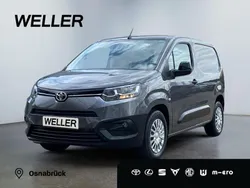 Grau Gebraucht 2022 Toyota Proace City Van | 19.860 € (Teuer)