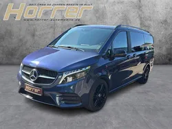 Blau Gebraucht 2024 Mercedes V300 Avantgarde Edition Van / Kleinbus | 69.790 € (Etwas zu teuer)