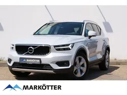Weiss Gebraucht 2020 Volvo XC40 Momentum SUV | 25.900 € (Fairer Preis)