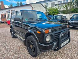 Schwarz Gebraucht 2018 Lada Taiga SUV | 9.000 € (Fairer Preis)