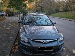 Andere farben Gebraucht 2011 Hyundai i30 Kleinwagen | 2.900 €