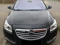 Schwarz Gebraucht 2012 Opel Insignia Kombi | 6.500 € (Fairer Preis)