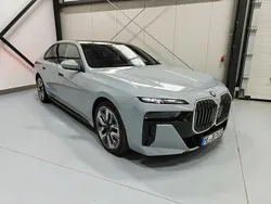 Brooklyn grau metallic Gebraucht 2023 BMW i7 M Sport Limousine | 94.489 € (Fairer Preis)