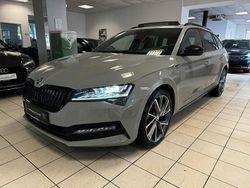 Grau Gebraucht 2022 Skoda Superb SportLine Kombi | 24.990 € (Fairer Preis)
