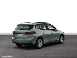Skyscraper grau metallic Gebraucht 2024 BMW 216 Active Tourer Luxury Line Van / Kleinbus | 29.414 € (Fairer Preis)