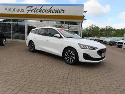 Frostweiss Gebraucht 2024 Ford Focus Kombi | 23.950 € (Superpreis)