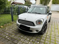Weiß Gebraucht 2013 Mini Cooper Countryman SUV | 8.200 € (Etwas zu teuer)