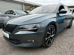 Quarzgrau metallic Gebraucht 2018 Skoda Superb SportLine Kombi | 23.990 € (Fairer Preis)