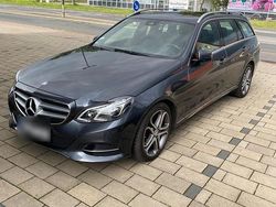 Grau Gebraucht 2014 Mercedes E220 Edition Kombi | 11.900 € (Fairer Preis)