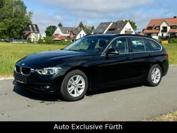 Schwarz Gebraucht 2018 BMW 320 Advantage Kombi | 11.977 € (Guter Preis)