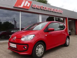 Rot Gebraucht 2014 VW up! move up! Kleinwagen | 2.980 € (Guter Preis)