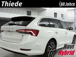 Candyweiss Gebraucht 2020 Skoda Octavia Kombi | 20.790 € (Guter Preis)