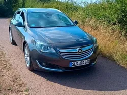 Grau Gebraucht 2014 Opel Insignia Business Kombi | 7.900 € (Fairer Preis)