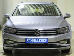 Pyrite silver (metallic) Gebraucht 2023 VW Passat Business Kombi | 26.950 € (Guter Preis)