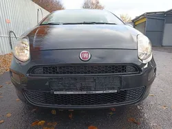 Schwarz Gebraucht 2013 Fiat Punto Pop Kleinwagen | 1.999 € (Superpreis)