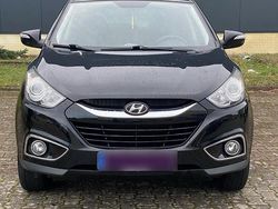 Schwarz Gebraucht 2013 Hyundai ix35 SUV | 8.500 € (Fairer Preis)