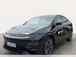 Schwarz Gebraucht 2025 XPENG G6 RWD Long Range SUV | 49.560 € (Fairer Preis)