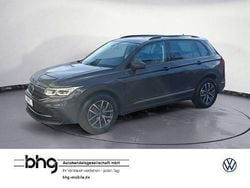 Grau Gebraucht 2021 VW Tiguan Life SUV | 21.960 € (Guter Preis)