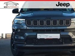 Grau Gebraucht 2022 Jeep Compass Limited SUV | 23.290 € (Guter Preis)