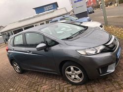 Grau Gebraucht 2017 Honda Jazz Trend Kleinwagen | 12.490 € (Fairer Preis)
