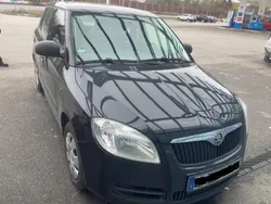 Schwarz Gebraucht 2009 Skoda Fabia Kleinwagen | 3.000 € (Fairer Preis)