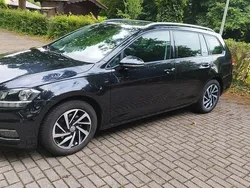 Schwarz Gebraucht 2019 VW Golf VII Sound Kombi | 13.700 € (Superpreis)