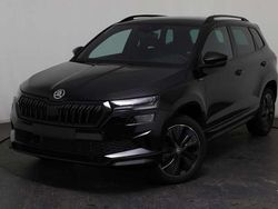 Schwarz, black magic Neu 2025 Skoda Karoq SportLine SUV | 35.979 € (Guter Preis)