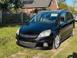 Schwarz Gebraucht 2006 Opel Zafira OPC Van / Kleinbus | 2.700 € (Guter Preis)
