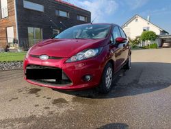 Violett Gebraucht 2009 Ford Fiesta Trend Limousine | 2.300 € (Superpreis)