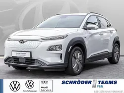 Chalk white Gebraucht 2021 Hyundai Kona Advantage SUV | 19.980 € (Fairer Preis)