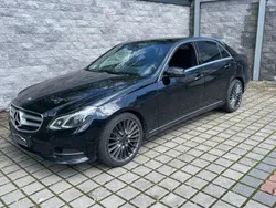 Schwarz unilack Gebraucht 2015 Mercedes E220 Avantgarde Limousine | 18.990 € (Teuer)