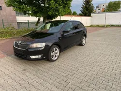 Schwarz Gebraucht 2013 Skoda Rapid Limousine | 5.299 € (Etwas zu teuer)