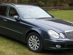 Grau Gebraucht 2007 Mercedes E320 Elegance Kombi | 6.900 € (Teuer)