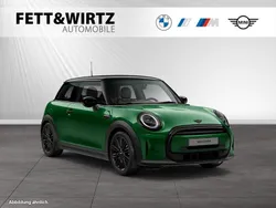 British racing green metallic Gebraucht 2022 Mini Cooper Kleinwagen | 19.590 € (Guter Preis)