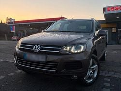 Braun Gebraucht 2011 VW Touareg SUV | 12.200 € (Guter Preis)