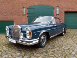Blau Gebraucht 1963 Mercedes W111 SE Coupé | 46.500 €