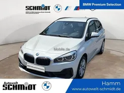 Weiß Gebraucht 2020 BMW 218 Active Tourer Performance Van / Kleinbus | 24.390 € (Teuer)