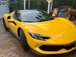 Gelb Gebraucht 2024 Ferrari 296 Coupé | 296.296 € (Fairer Preis)