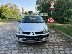 Platingrau Gebraucht 2005 Renault Clio II Campus Kleinwagen | 2.199 € (Fairer Preis)