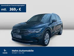 Nightshade blue metallic Gebraucht 2021 VW Tiguan Elegance SUV | 26.999 € (Superpreis)