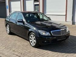 Schwarz Gebraucht 2007 Mercedes C220 Limousine | 8.900 € (Fairer Preis)