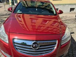 Rot Gebraucht 2009 Opel Insignia Kombi | 4.500 €