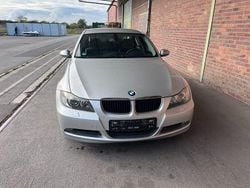 Silber Gebraucht 2007 BMW 318 Sport Line Limousine | 4.100 € (Guter Preis)