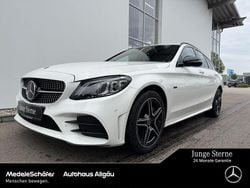 Weiß Gebraucht 2021 Mercedes C300e AMG Limousine | 29.940 € (Guter Preis)